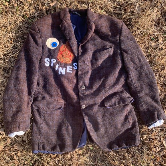 Brown Eye Heart Spines Jacket/Blazer - Picture 2 of 8